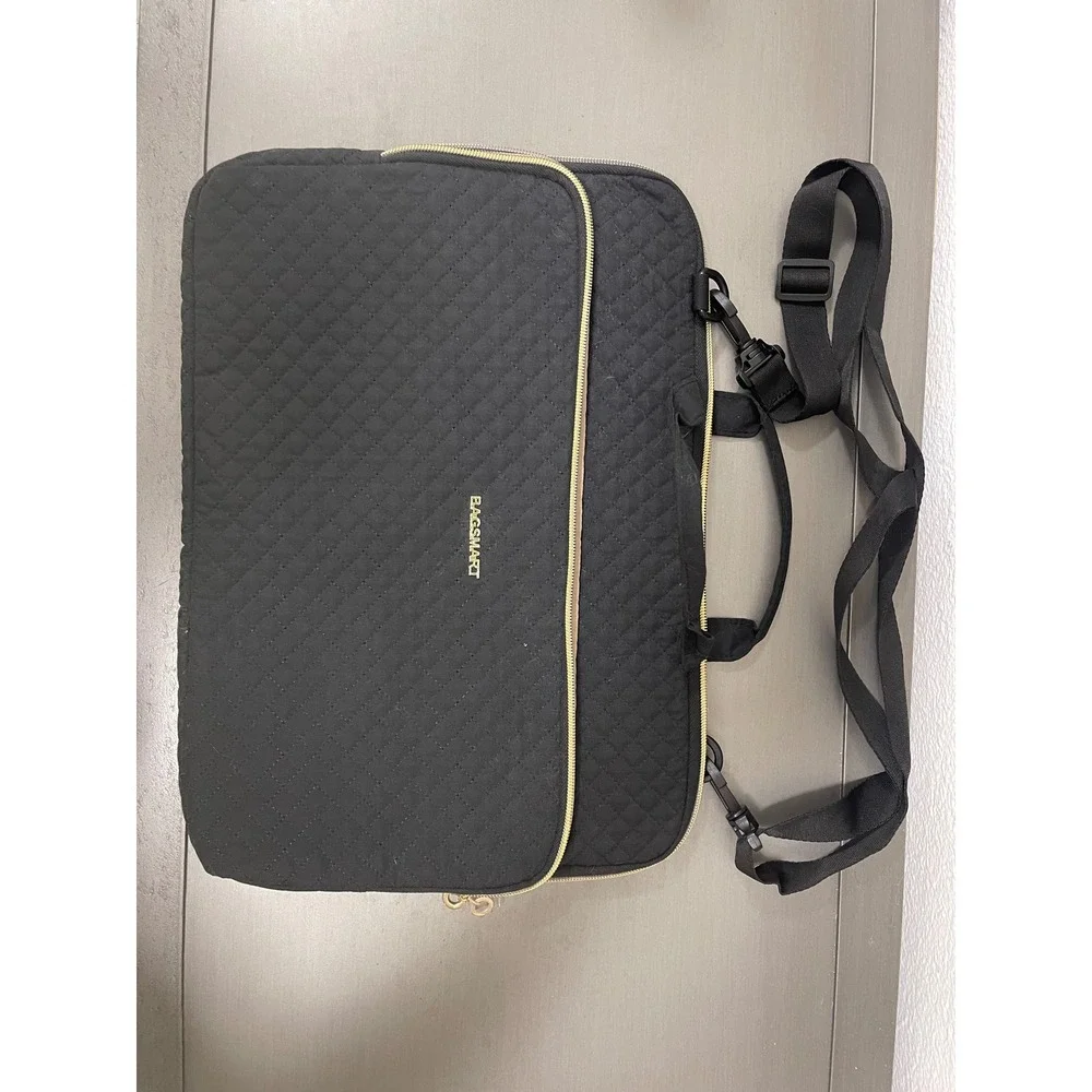 Bagsmart quilted laptop